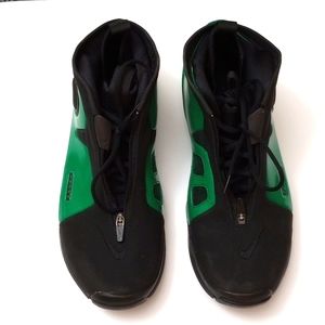 Nike size 11 rare throwback (clean)